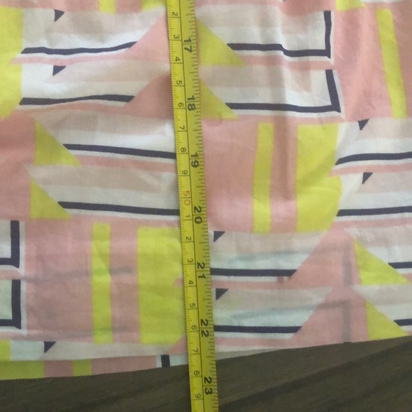 LIGHTLY WORN J CREW SKIRT - Picture 5 of 7